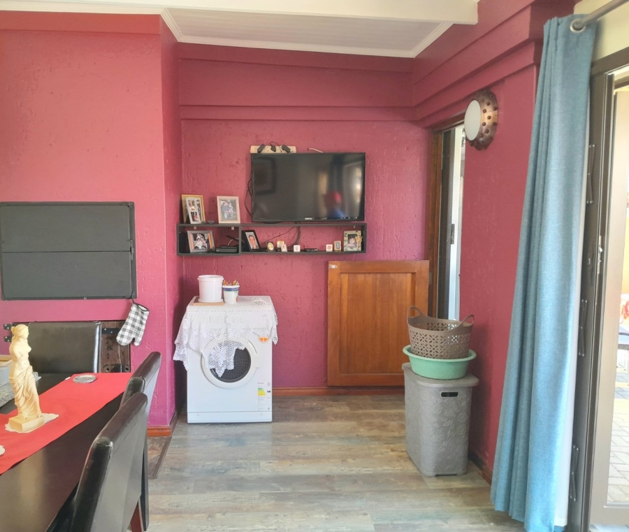 3 Bedroom Property for Sale in Dana Bay Western Cape